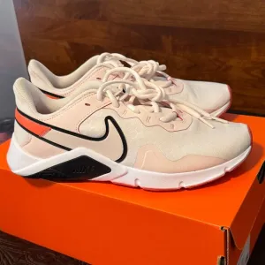 🌺 NIKE 🌺 Nike Legend Essential 2 Women's Training Shoes Sneakers
