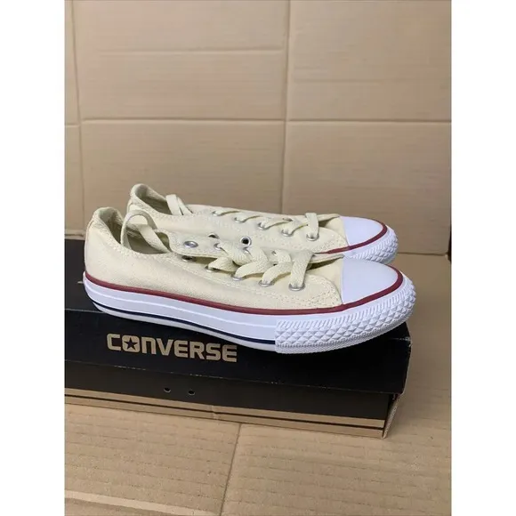 1037. NEW! Converse Kids Hi Top Olive-Youths 13