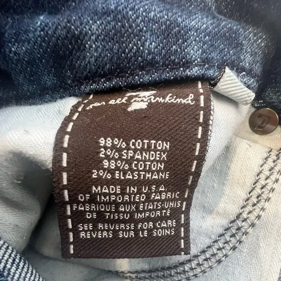 7 for all Mankind bell-bottom jeans size 29Women color blue