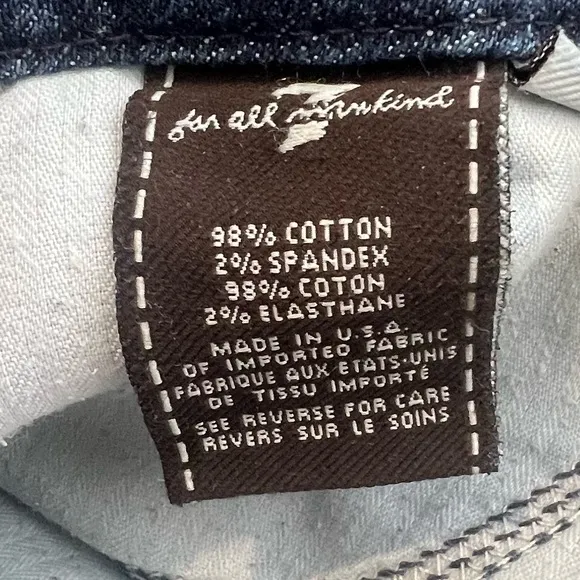 7 for all Mankind bell-bottom jeans size 29Women color blue