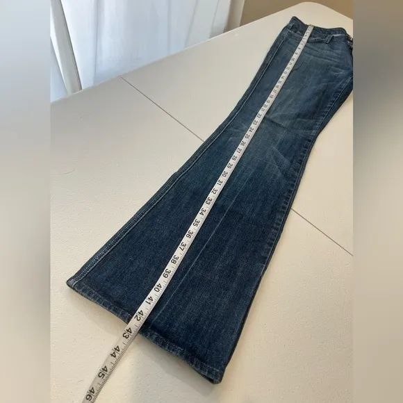 7 for all Mankind bell-bottom jeans size 29Women color blue