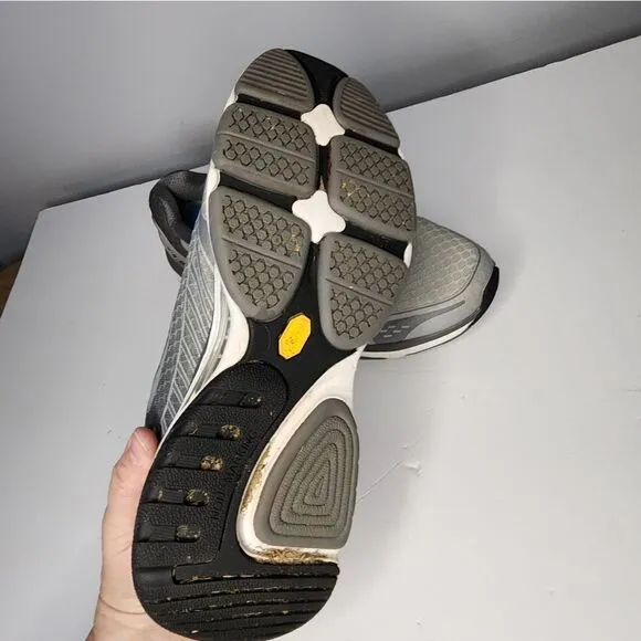 Abeo mens 9.5 Wide Speedy Aero 2.0 Vibram Training Running Walking Sneakers