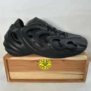 Adidas AdiFOM Q Black Carbon Training Shoes IE7449 Men's Size 11