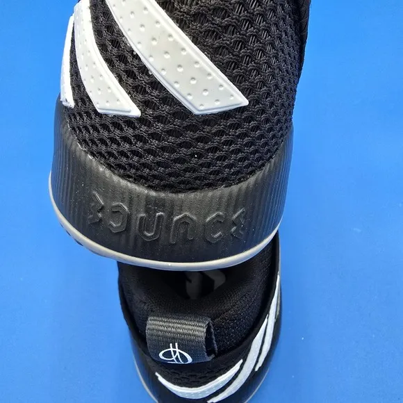 Adidas DAME CERTIFIED / Men's Size 11.5 / GY2439 / DOLLA $