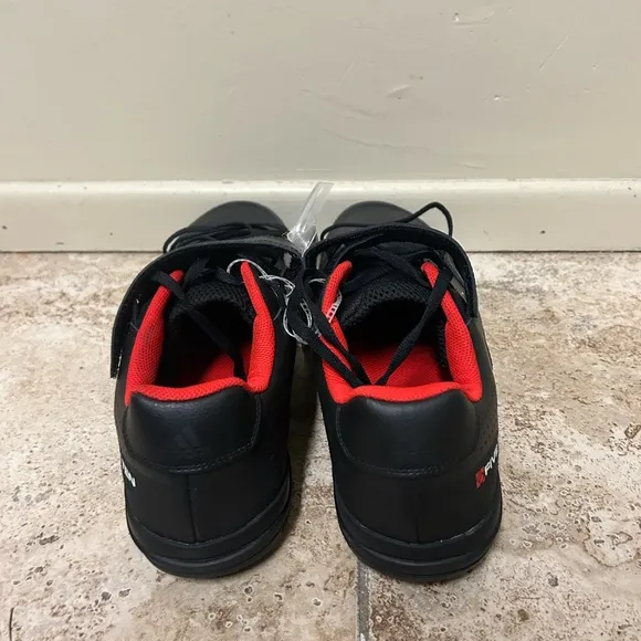 Adidas Five Ten Hellcat Mountain Bike Shoes FW3756 Men's Size 13