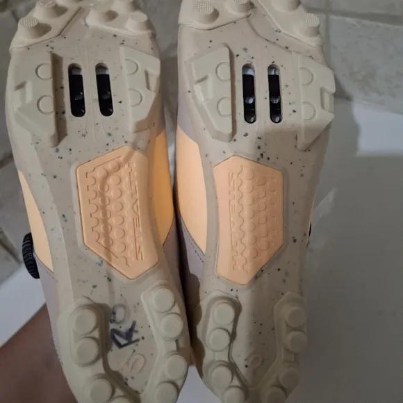 Adidas Five Ten Kestrel BOA Mountain Bike Cycling Shoes Size 7