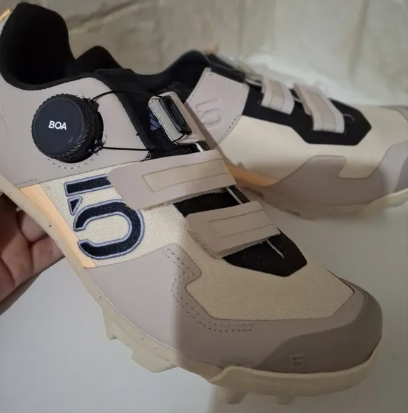Adidas Five Ten Kestrel BOA Mountain Bike Cycling Shoes Size 7