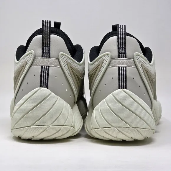 Adidas Intimidation Low Rise Sneakers Shoes JI0363 Men's US Size 14 New
