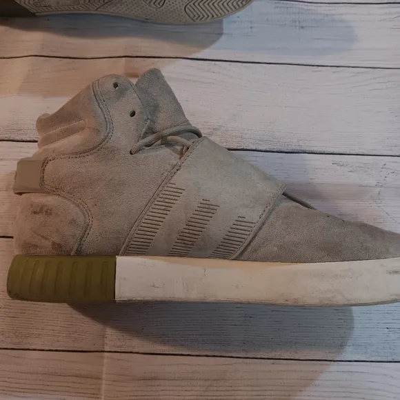 Adidas Mens Tubular Invader Strap Shoes - Gray