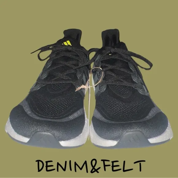 adidas Men's Ultraboost Light Core Shoes Black/Grey Six/Cloud White | NEW/NWT!!