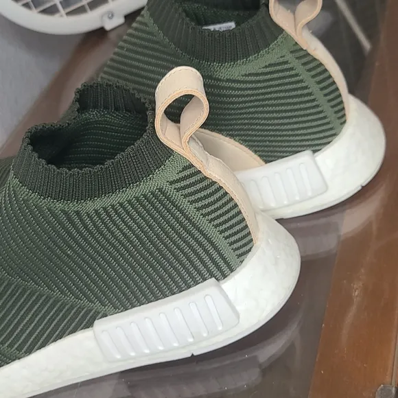 Adidas NMD CS2 pullon sock sneaker shoes size 9 men's army olive green