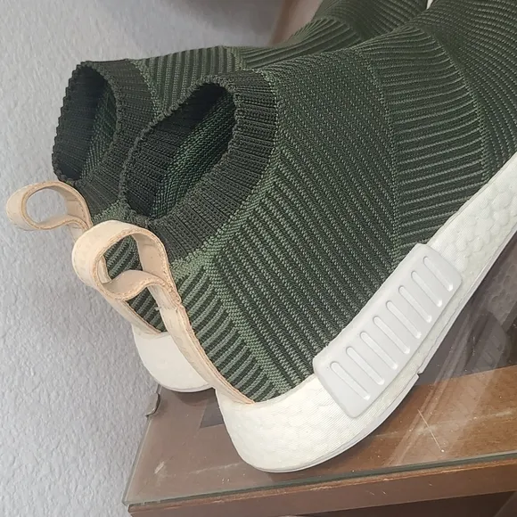 Adidas NMD CS2 pullon sock sneaker shoes size 9 men's army olive green