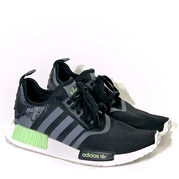 Adidas NMD R1 Snakeskin Size 8 Black Green Sneakers Shoes