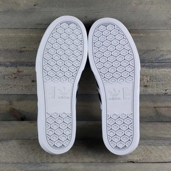 adidas Originals Delpala Casual/Skate Sneakers