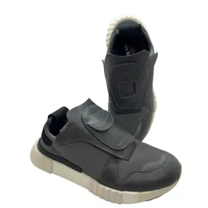 Adidas Originals Futurepacer Men's Athletic Casual Shoes Size 9.5 Gray Leather