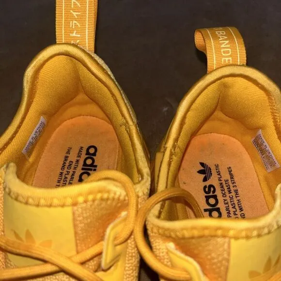 Adidas Originals NMD_R1 Collegiate Gold Sz 9.5 Men ( HP7826) Shoes Running Gym‎