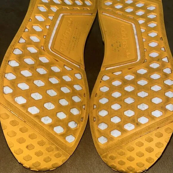 Adidas Originals NMD_R1 Collegiate Gold Sz 9.5 Men ( HP7826) Shoes Running Gym‎