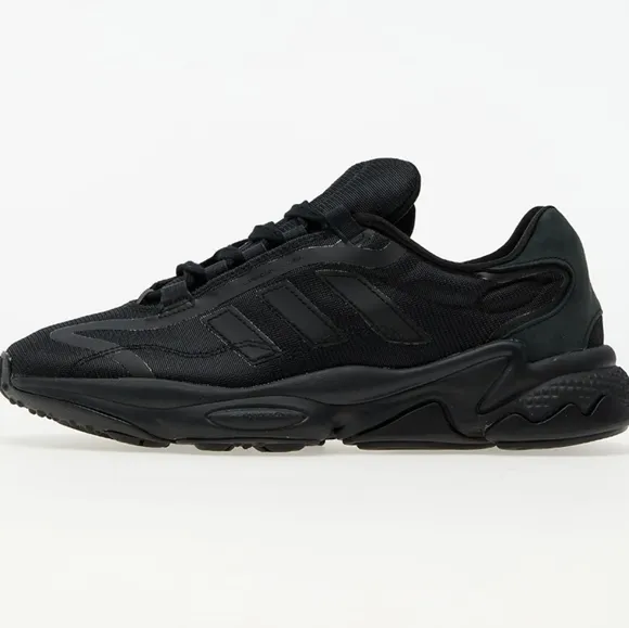 Adidas Originals Ozweego black athletic shoes