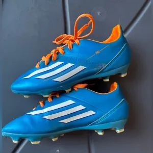 Adidas Outdoor Soccer Cleats Shoes Boys Solar Blue F10 TRX US 1 Orange Kids