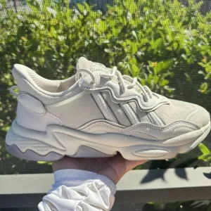Adidas Ozweego Bliss Women's Athletic Shoes Size US10 GY6177