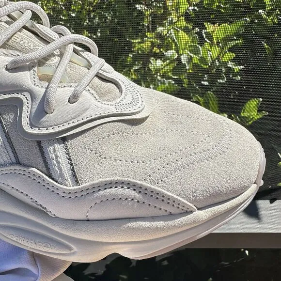 Adidas Ozweego Bliss Women's Athletic Shoes Size US10 GY6177