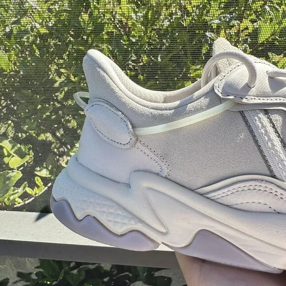 Adidas Ozweego Bliss Women's Athletic Shoes Size US10 GY6177