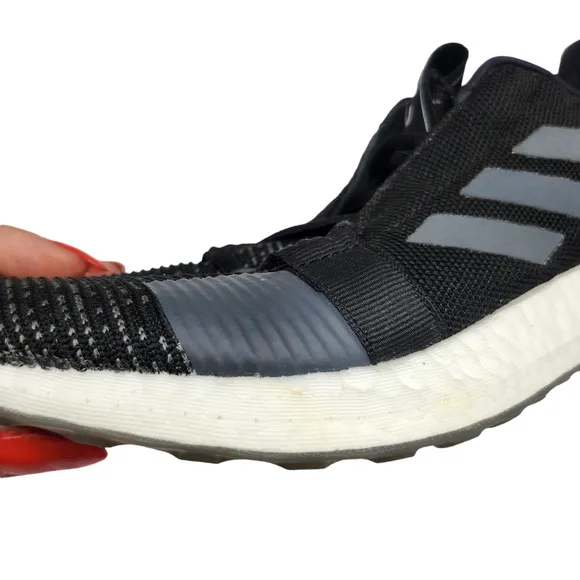 Adidas Shoes Mens 7.5 Black Gray White Senseboost Go Running Workout Training