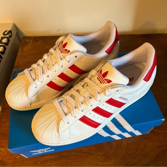 ADIDAS Superstar Shoes