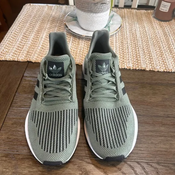 Adidas Swift Run PrimeTrainers Trace Green/Black Knit Shoes Athletic Mens 13