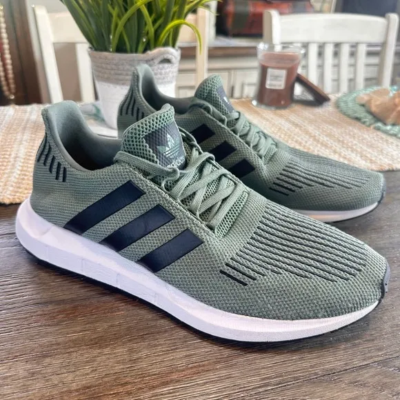 Adidas Swift Run PrimeTrainers Trace Green/Black Knit Shoes Athletic Mens 13