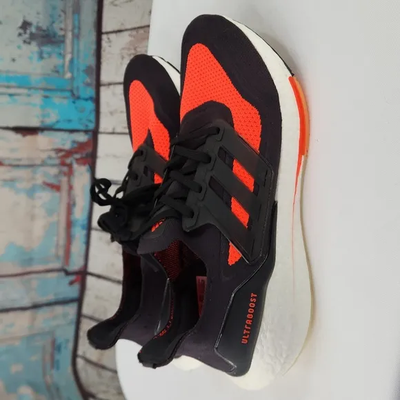 Adidas Ultraboost 21 Running Shoes