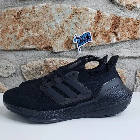 Adidas Ultraboost 21 Triple Black Running Mens Size 7.5 / Women Sz 9 FY0306 NEW!