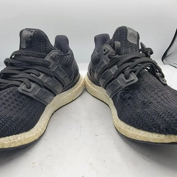 Adidas Ultraboost 4.0 Mens 7 DNA Black White Running Casual Shoes FY9318