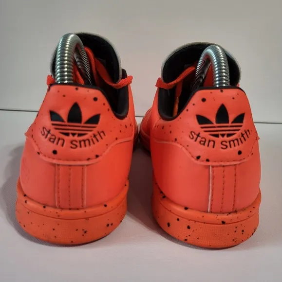 ADIDAS X STAN SMITH NEON RED GOLF SHOES MEN'S SIZE 6/WOMEN'S SIZE 7.5 LIMITED ED
