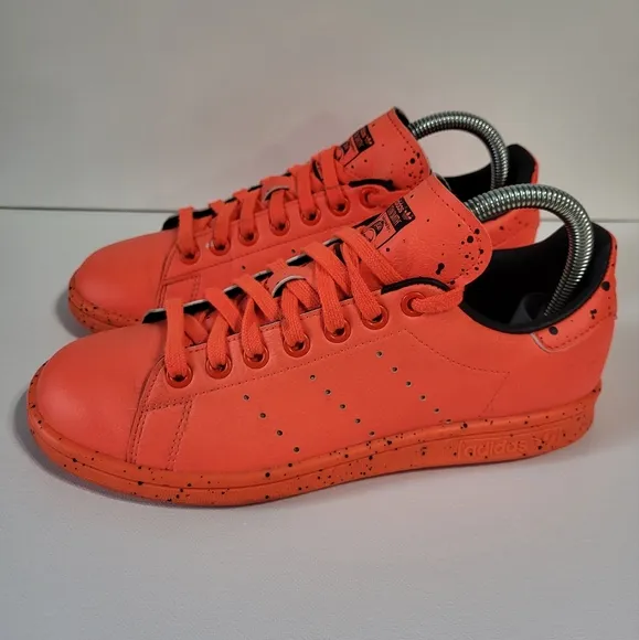 ADIDAS X STAN SMITH NEON RED GOLF SHOES MEN'S SIZE 6/WOMEN'S SIZE 7.5 LIMITED ED