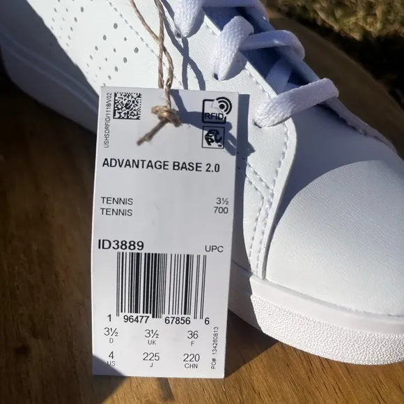 Adidas Youth SZ 4 Tennis Sneakers Shoes Style Advantage Base 2.0 J (White/Green)
