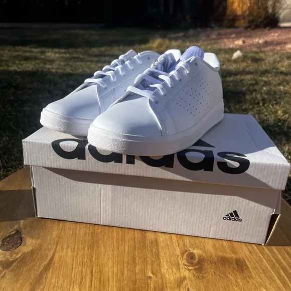 Adidas Youth SZ 4 Tennis Sneakers Shoes Style Advantage Base 2.0 J (White/Green)