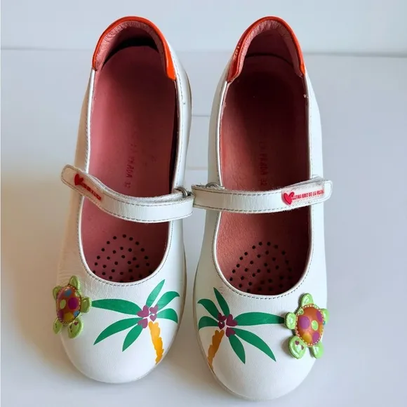 Agatha Ruiz de la Prada Girls Shoes Sz 32 EU White Turtle Palm Design Mary Janes