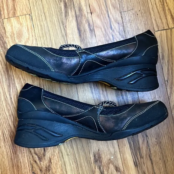 Ahnu Black Metalic Mary Janes Wedge Heels Slip On Shoes Vibram Sole