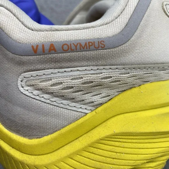 Altra Via Olympus Running Shoes Mens 8 Ivory Yellow Gorpcore Athleisure Training