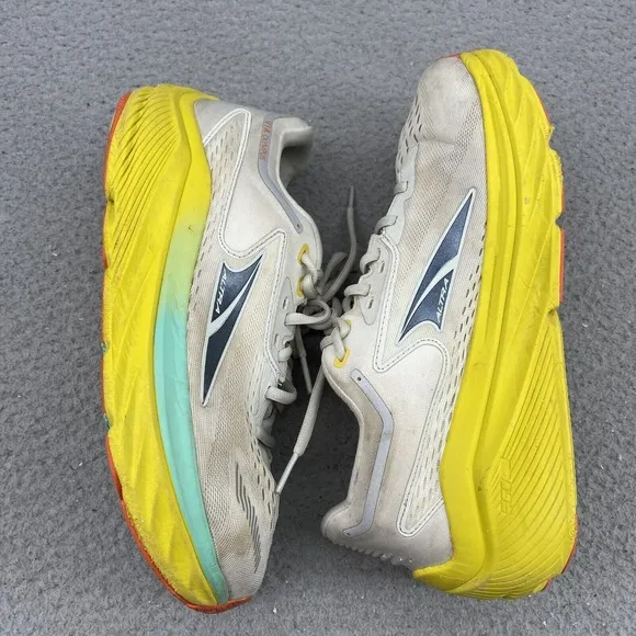Altra Via Olympus Running Shoes Mens 8 Ivory Yellow Gorpcore Athleisure Training
