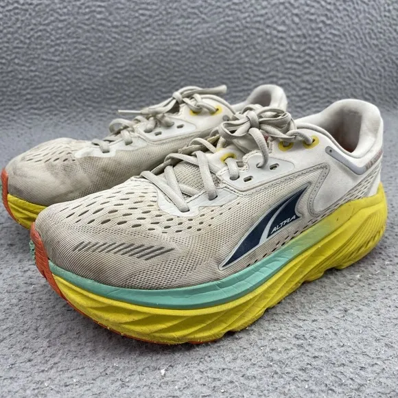 Altra Via Olympus Running Shoes Mens 8 Ivory Yellow Gorpcore Athleisure Training