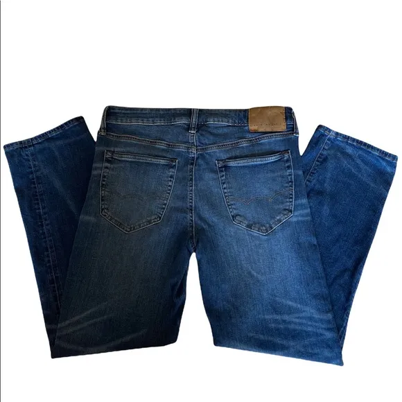 American Eagle Airflex  Original Straight Distress Wash Jeans Mens size 30 X 30