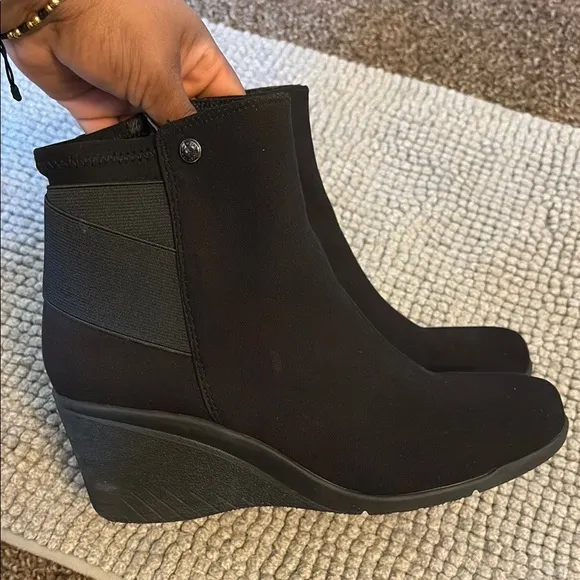 Anne Klein Sport Black Wedge Shoes Sleek Design