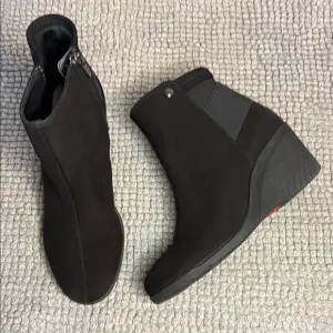 Anne Klein Sport Black Wedge Shoes Sleek Design