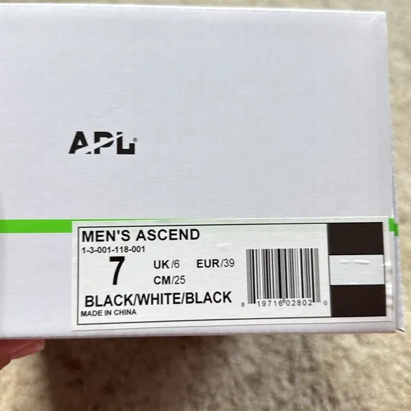 APL Men's Ascend