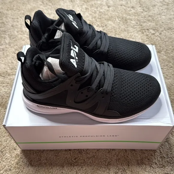 APL Men's Ascend