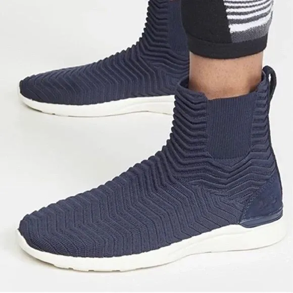 APL Techloom Chelsea‎ Sneaker Boot Size 9 Women's Navy Blue