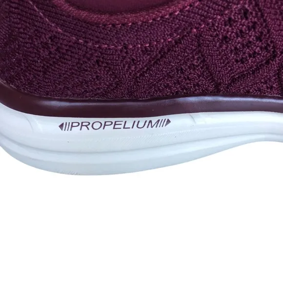 APL Women's Athletic Shoes in Burgundy