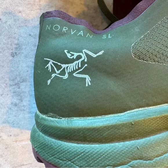 ARC’TERYX Norvan SL GTX Trail Running Shoe, Like New, Women’s Size 7.5, Green